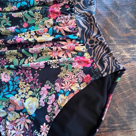 Johnny Was Floral & Animal Print One-Piece Swimsuit 3X Nylon Blend - Picture 7 of 16